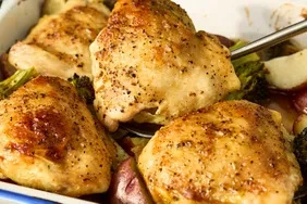 One-Pan Lemon Pepper Roasted Chicken and Veggies
